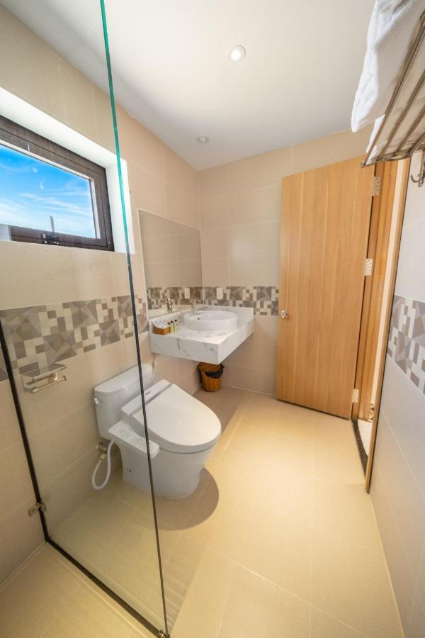 Gaia Hotel 3*