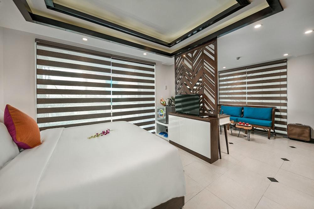 Emily & 3* Da Nang