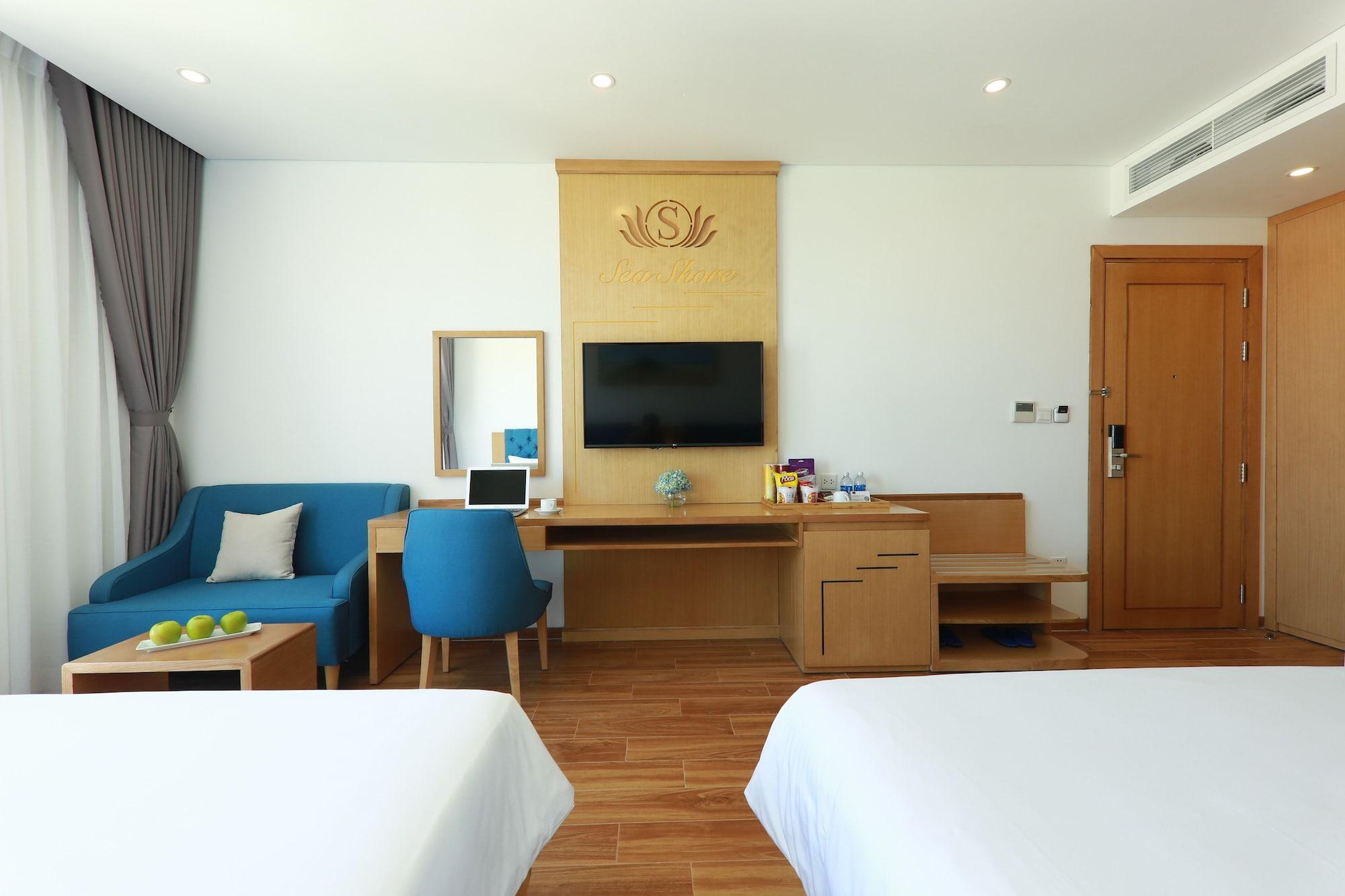 Seashore & Hotel