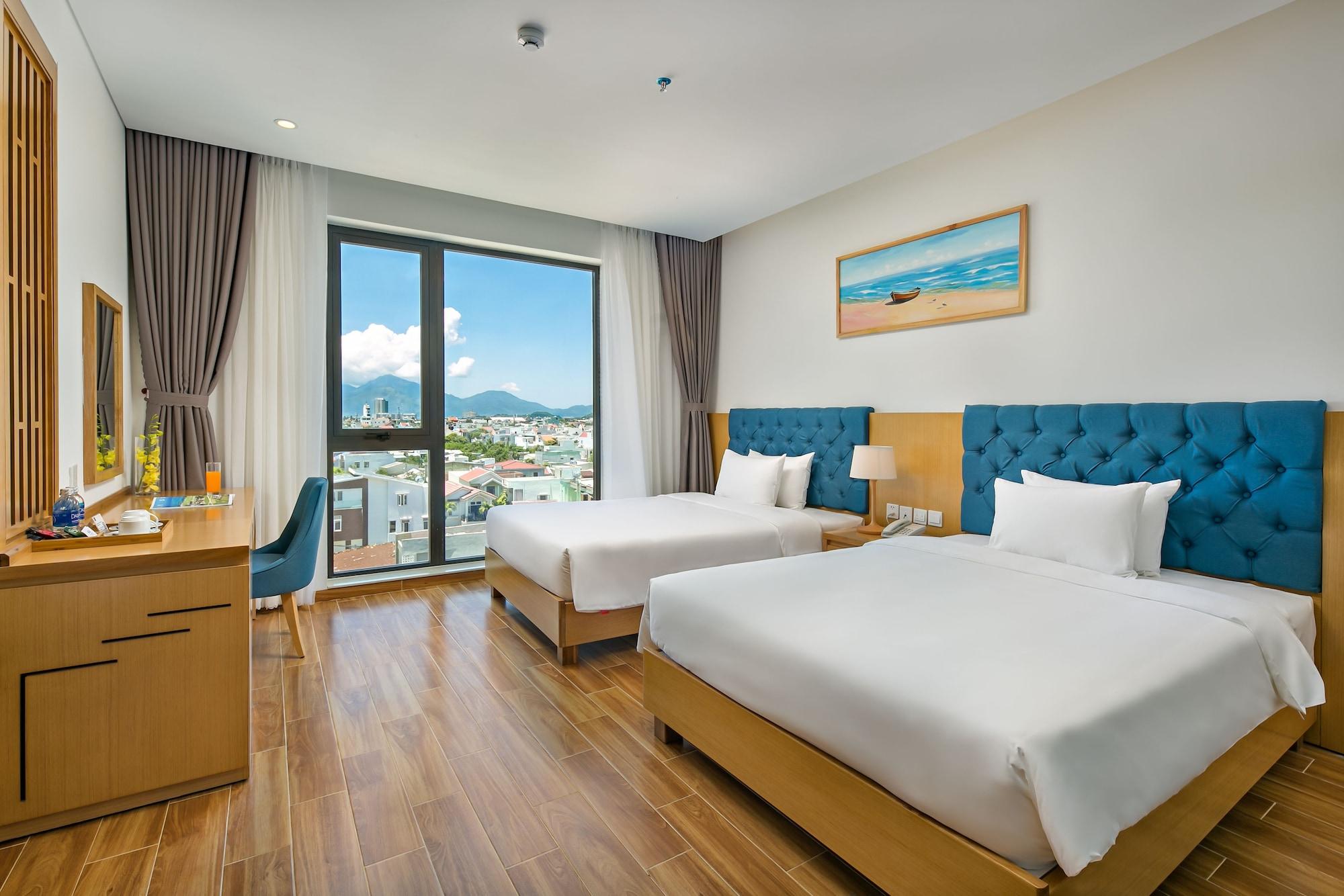 Seashore & Hotel Da Nang