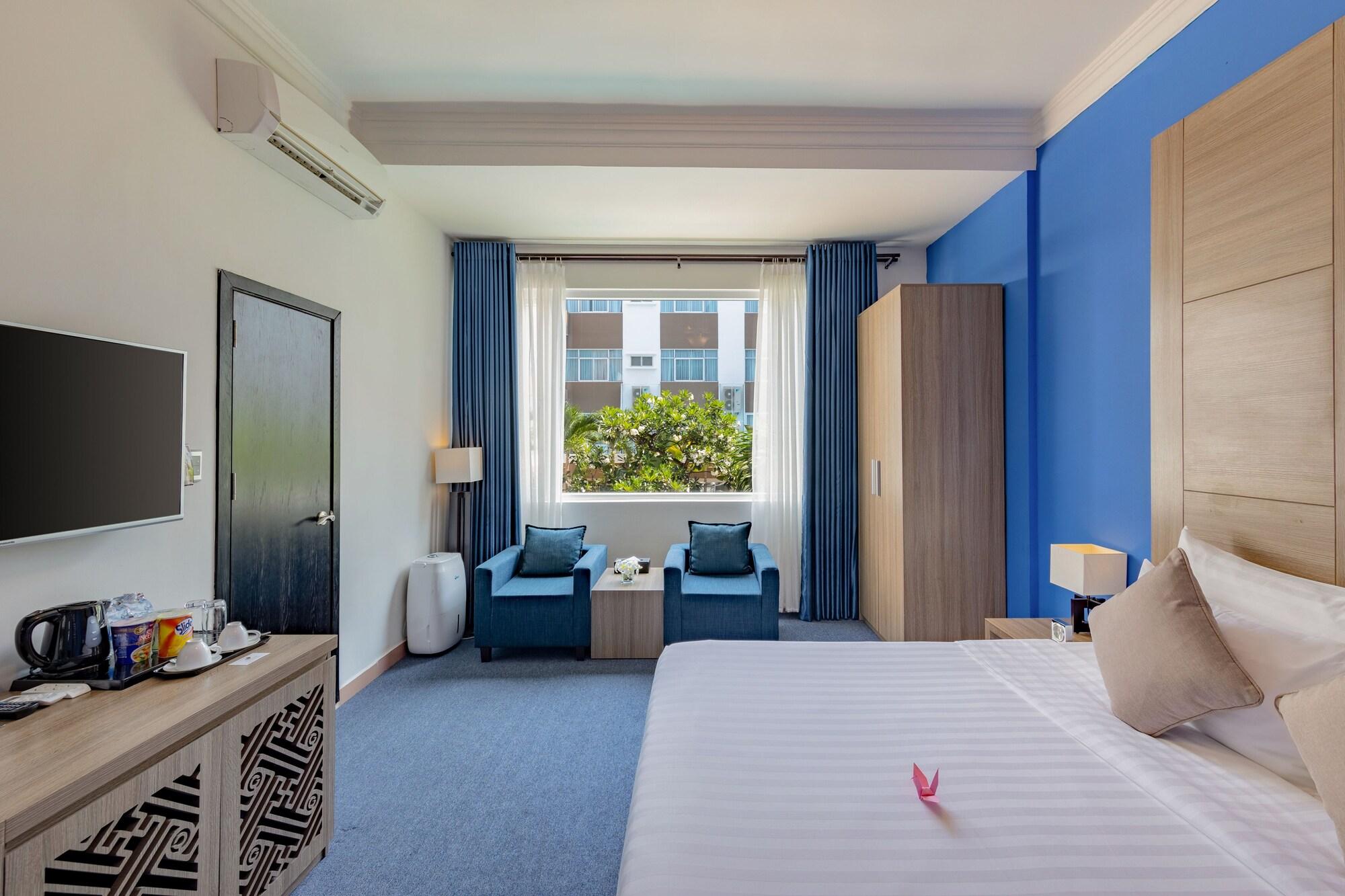 Grandvrio By Route Group 4* Da Nang