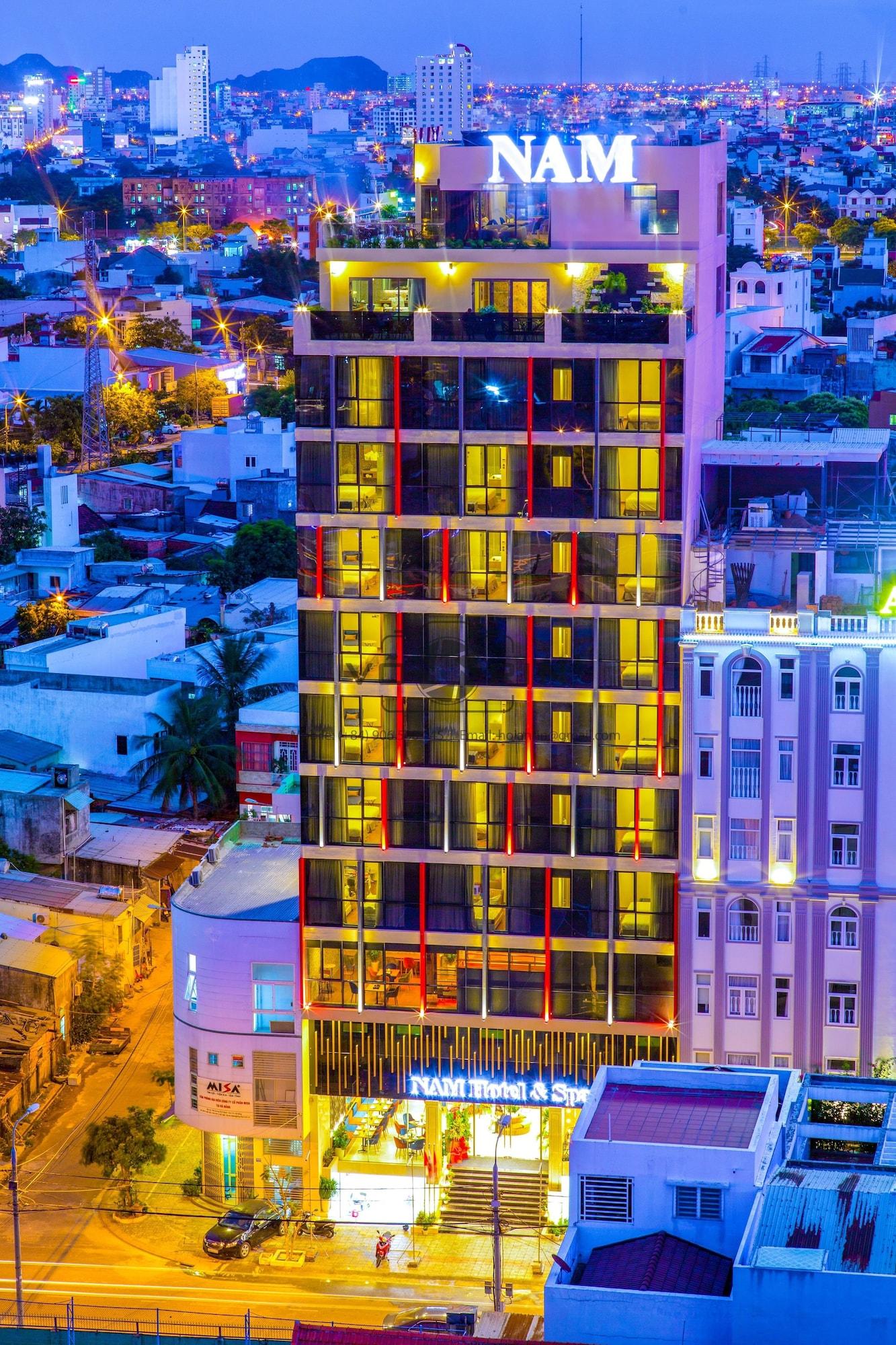 Khách Sạn&căn Hộ Nam Khách sạn 3*