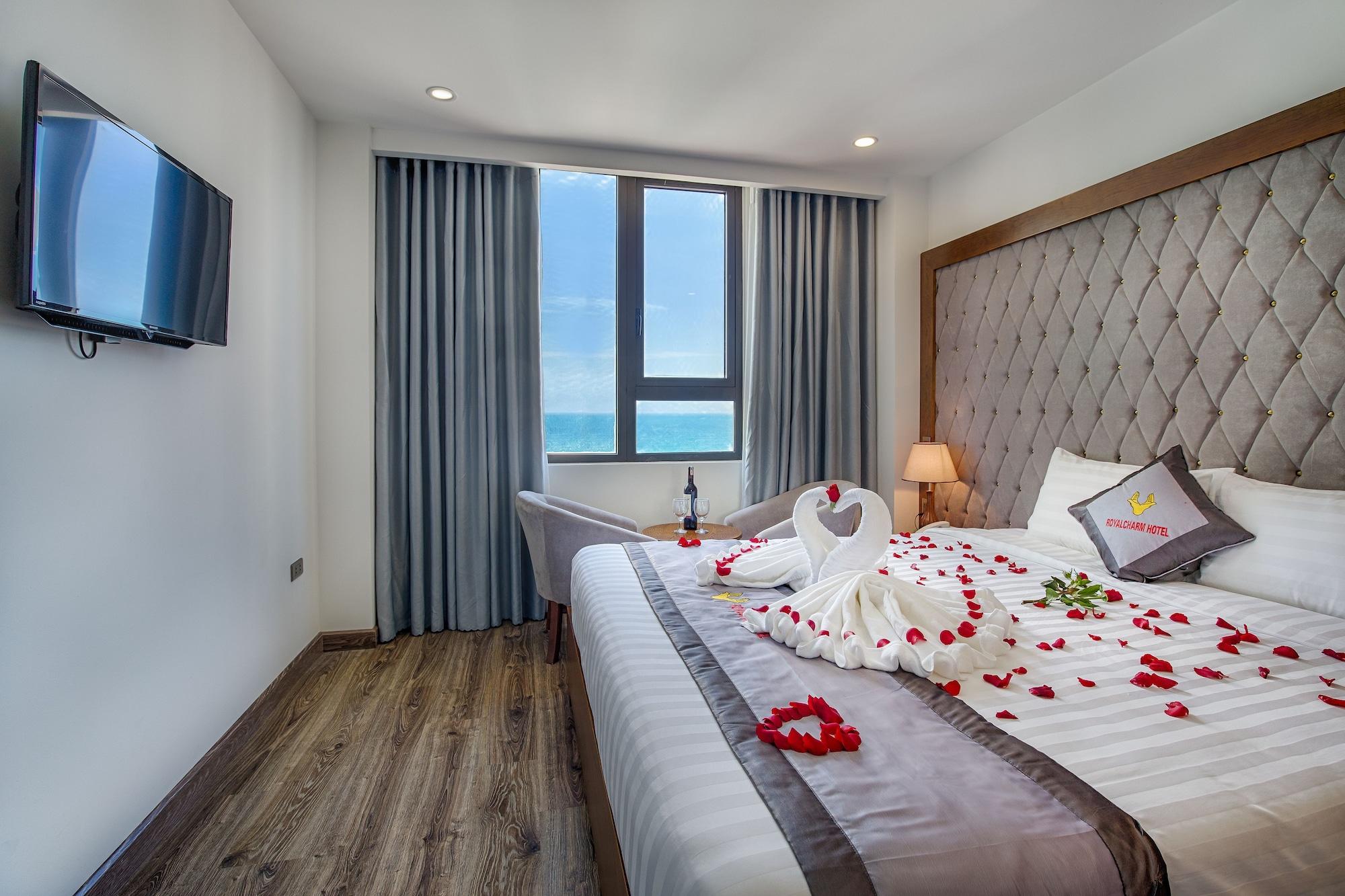 Royal Charm Hotel 3*