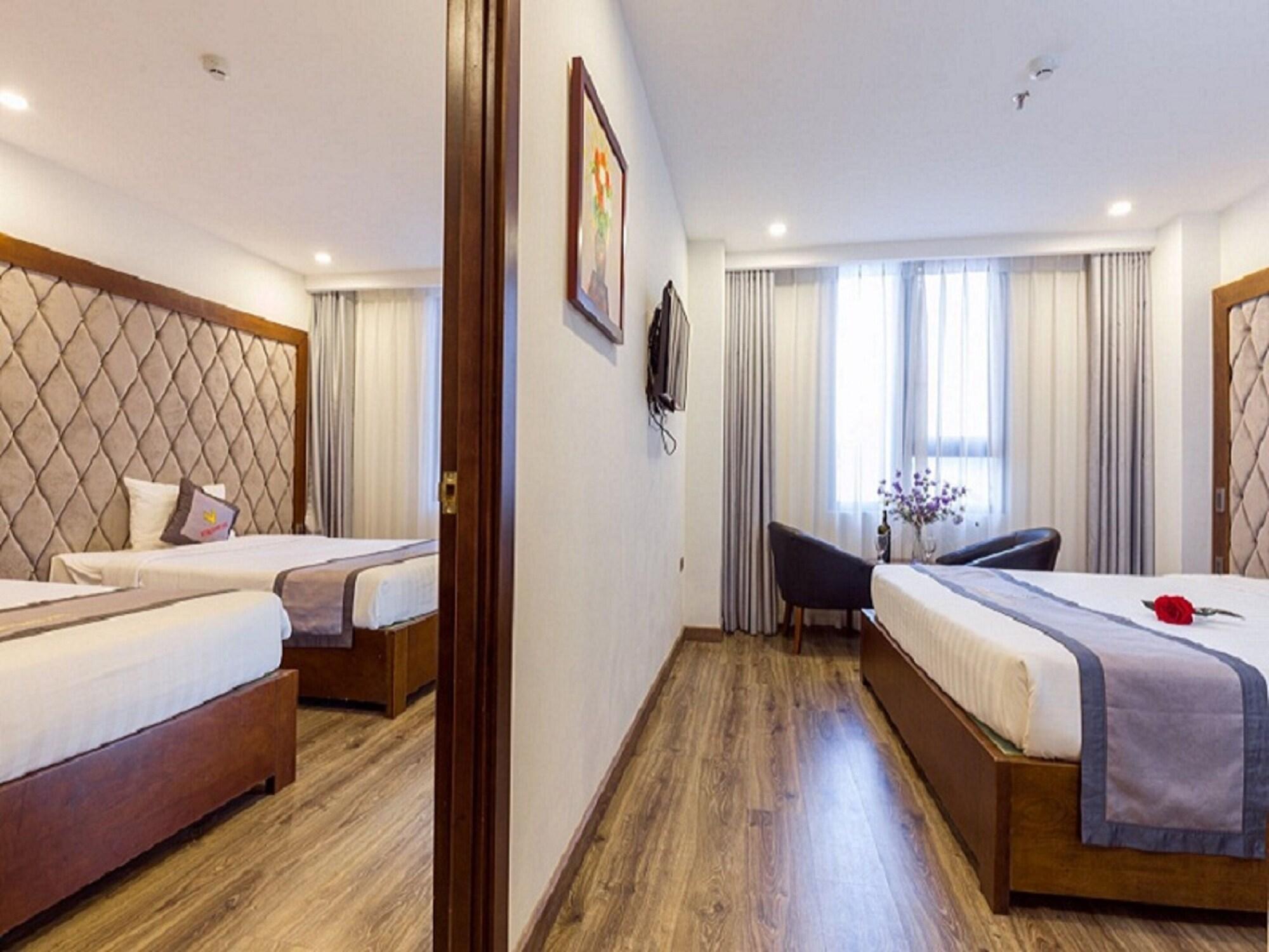 Royal Charm Hotel 3*