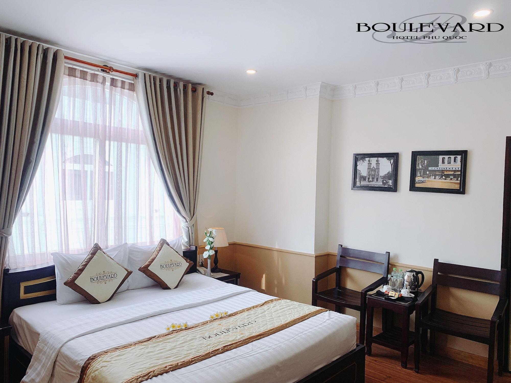 Khách sạn Boulevard 3*