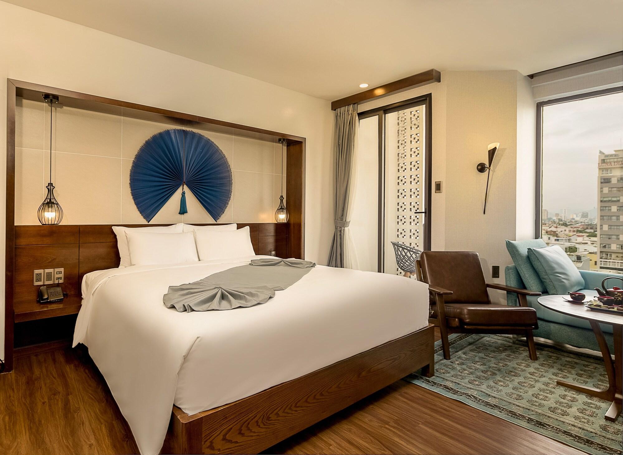 Khách sạn The Blossom House 4*