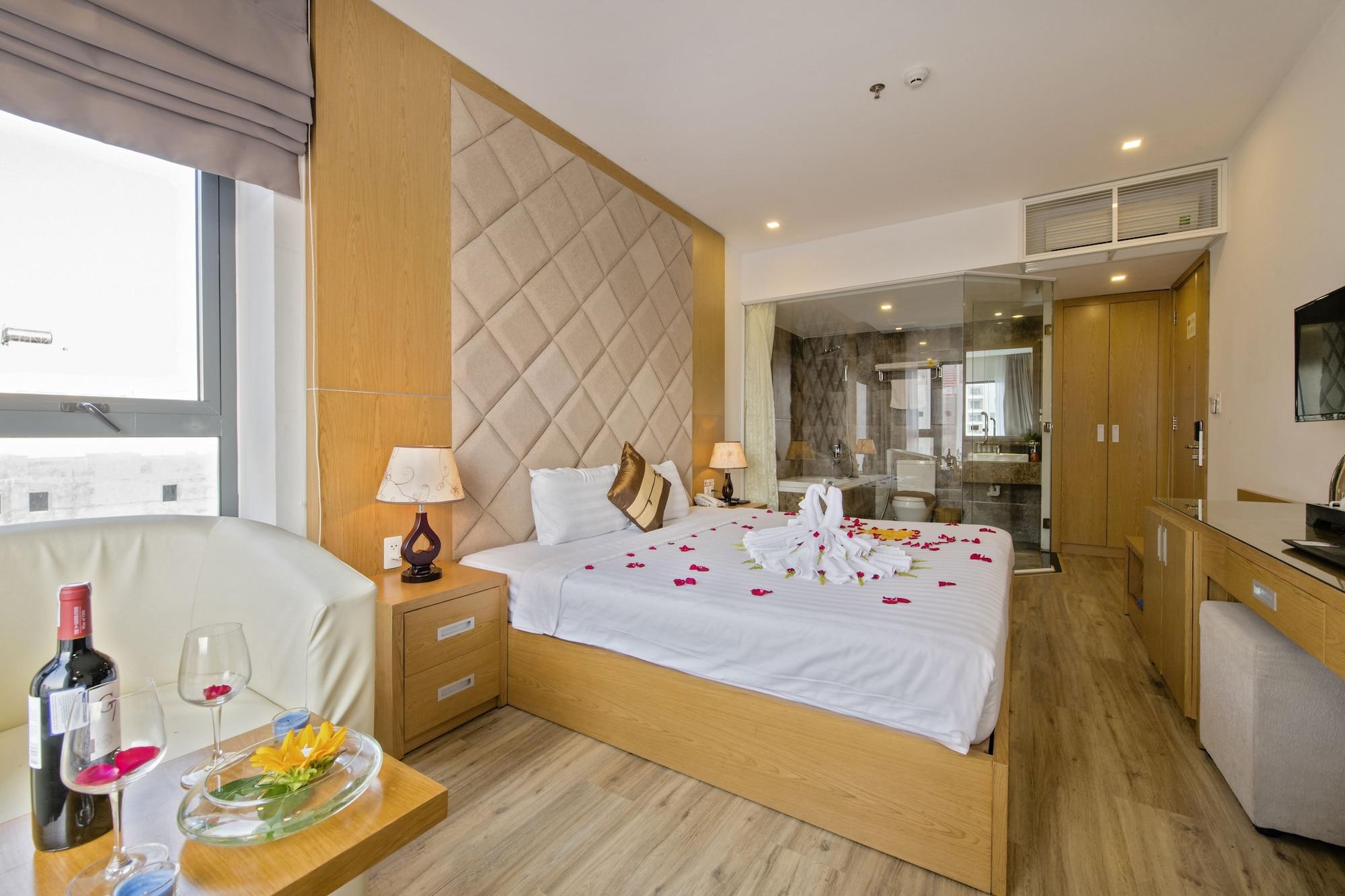 Hotel Helios Boutique & Da Nang