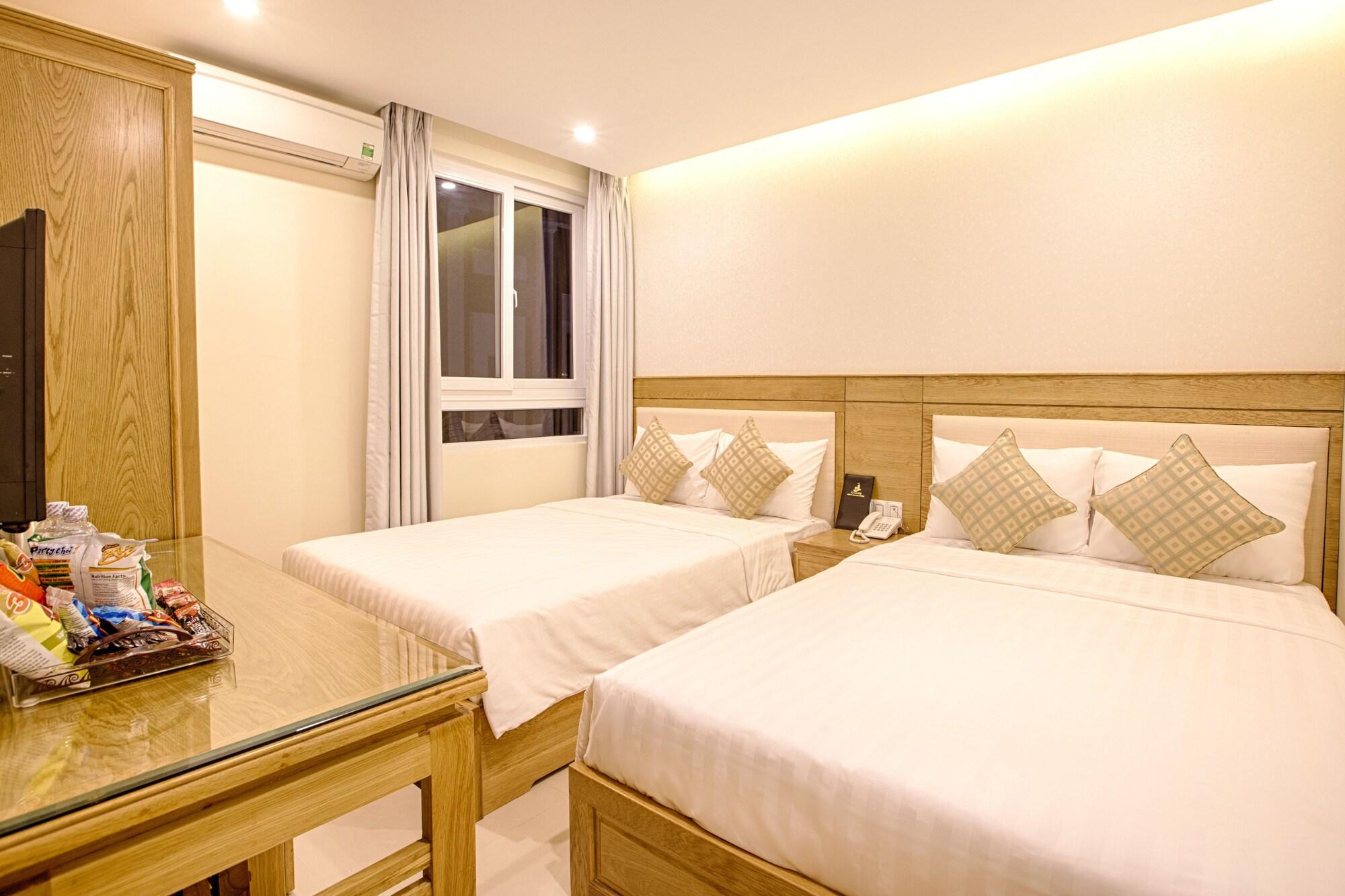 Sea Castle Khách sạn 3*
