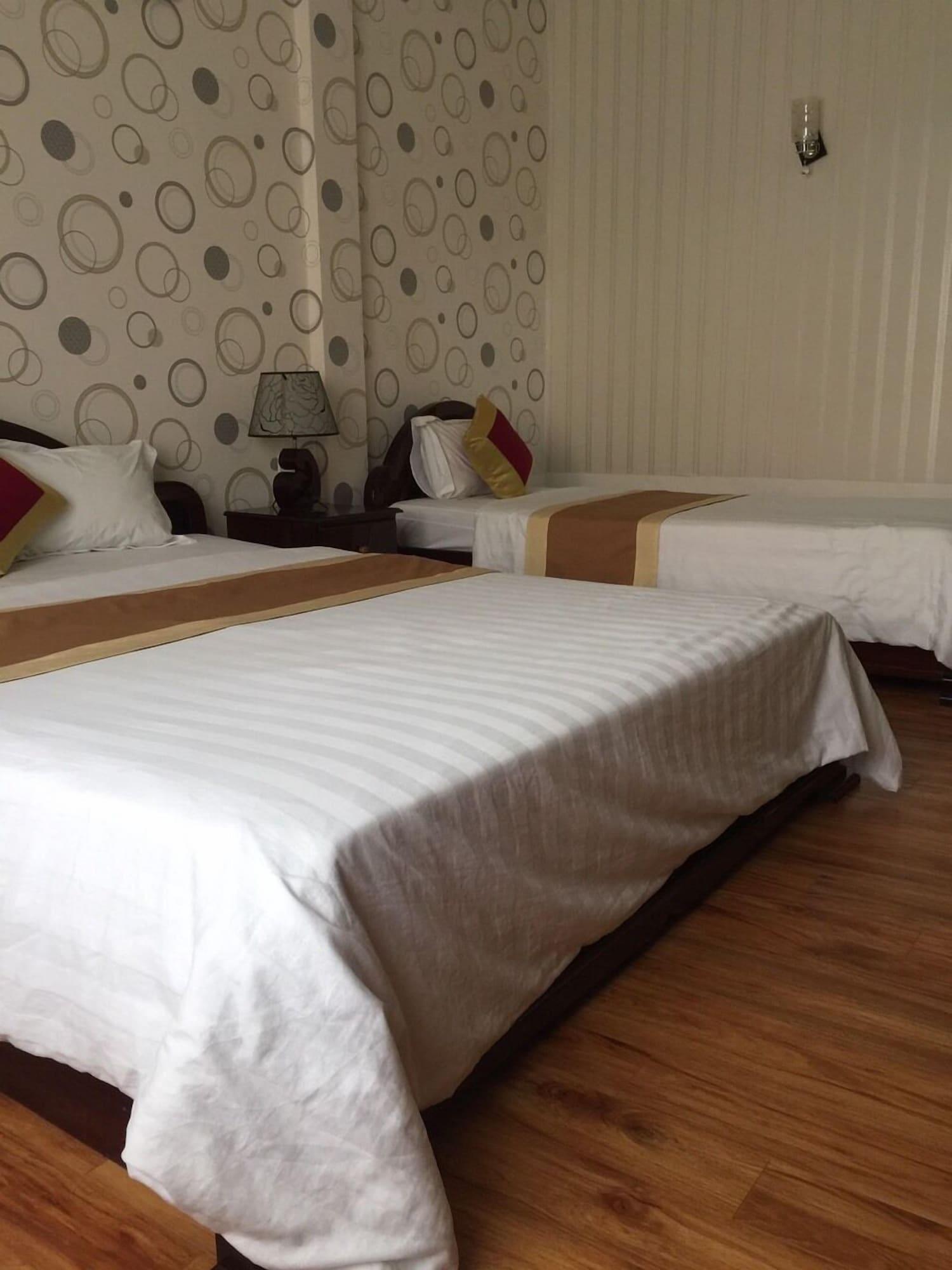 Cong Doan Hotel 2*