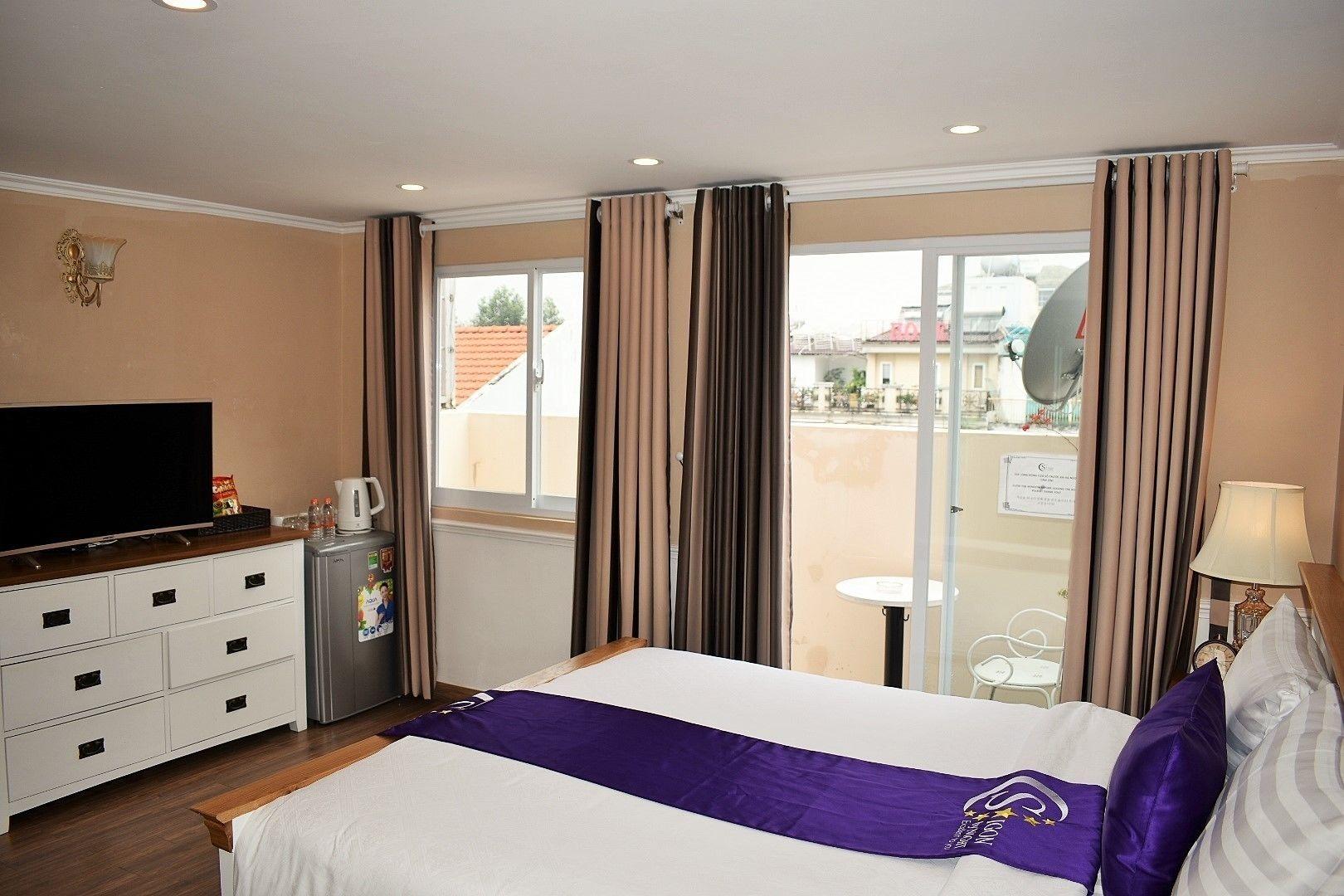 Saigon By Night Luxury Hotel