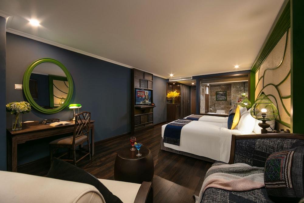 Pistachio Hotel 4*