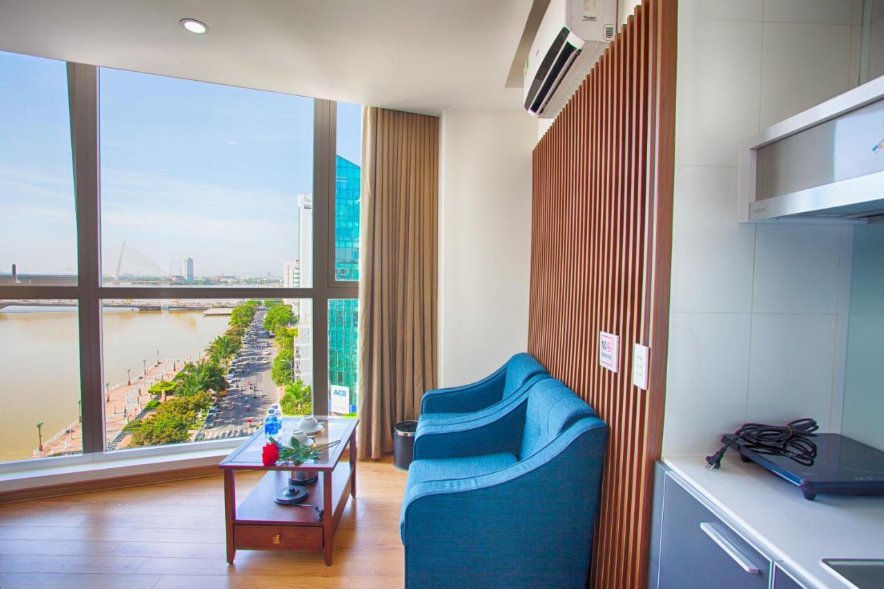 Pariat River Front 3*