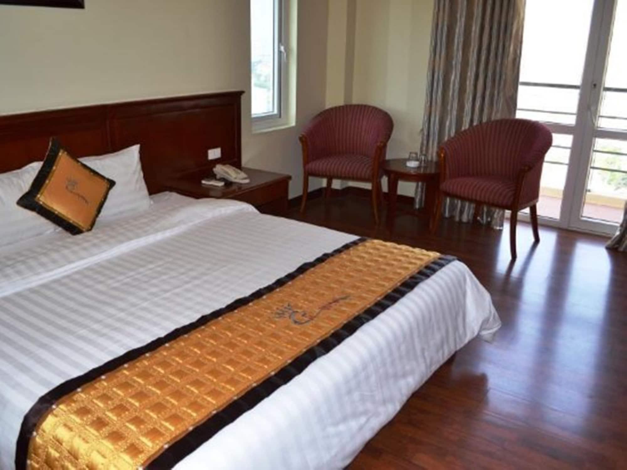 Hotel Crown