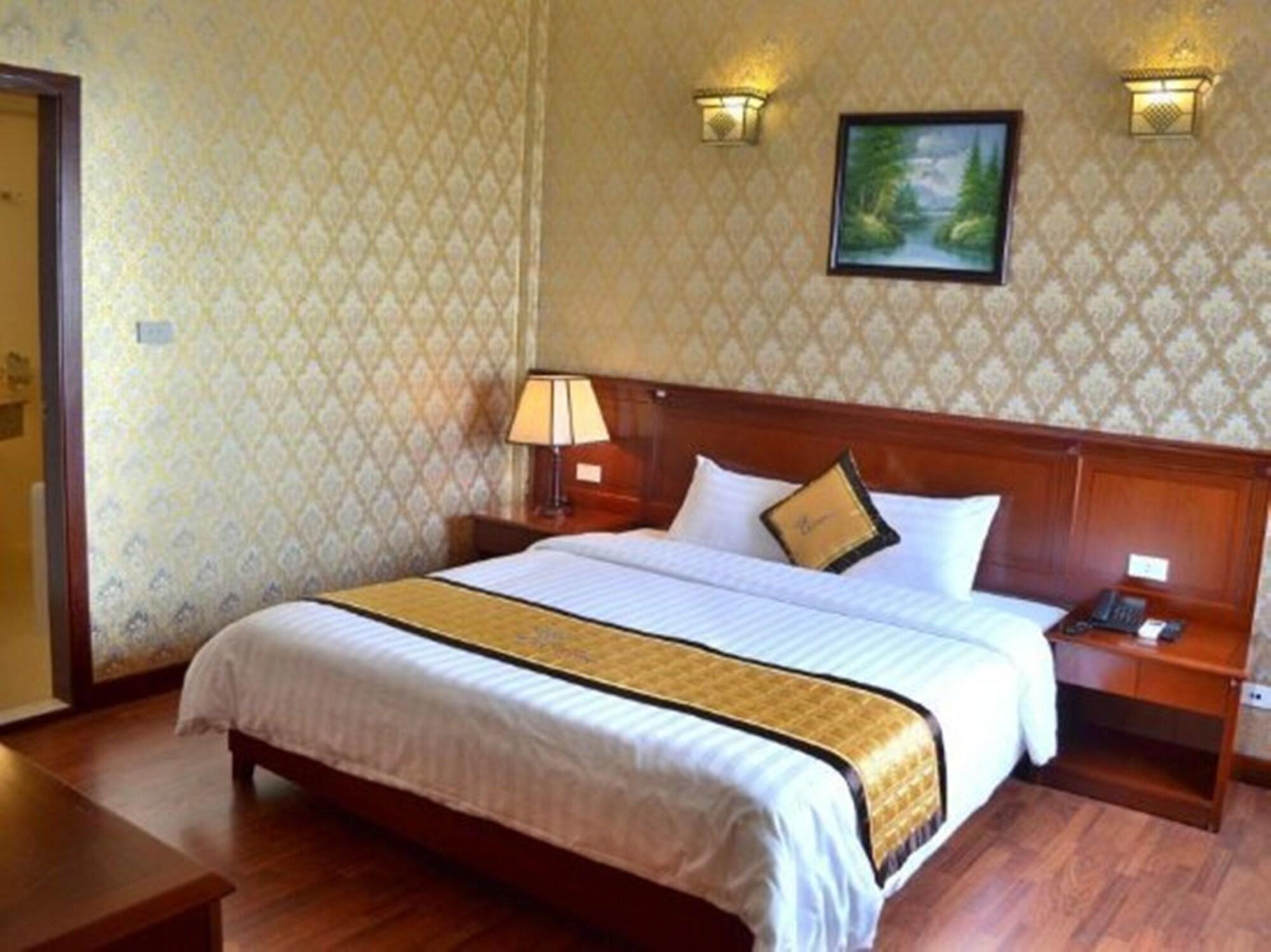 Crown Hotel