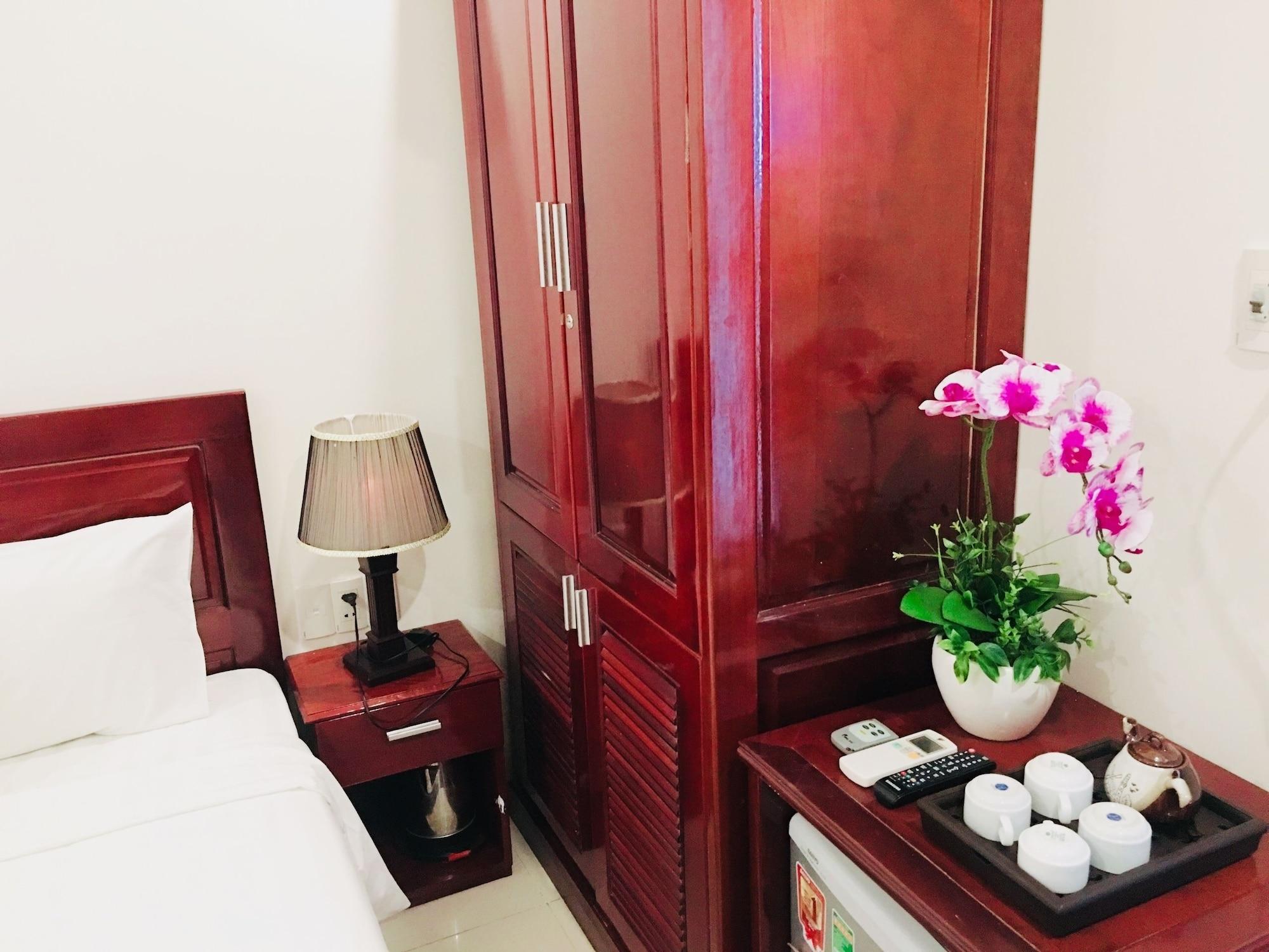Family Hotel Da Nang