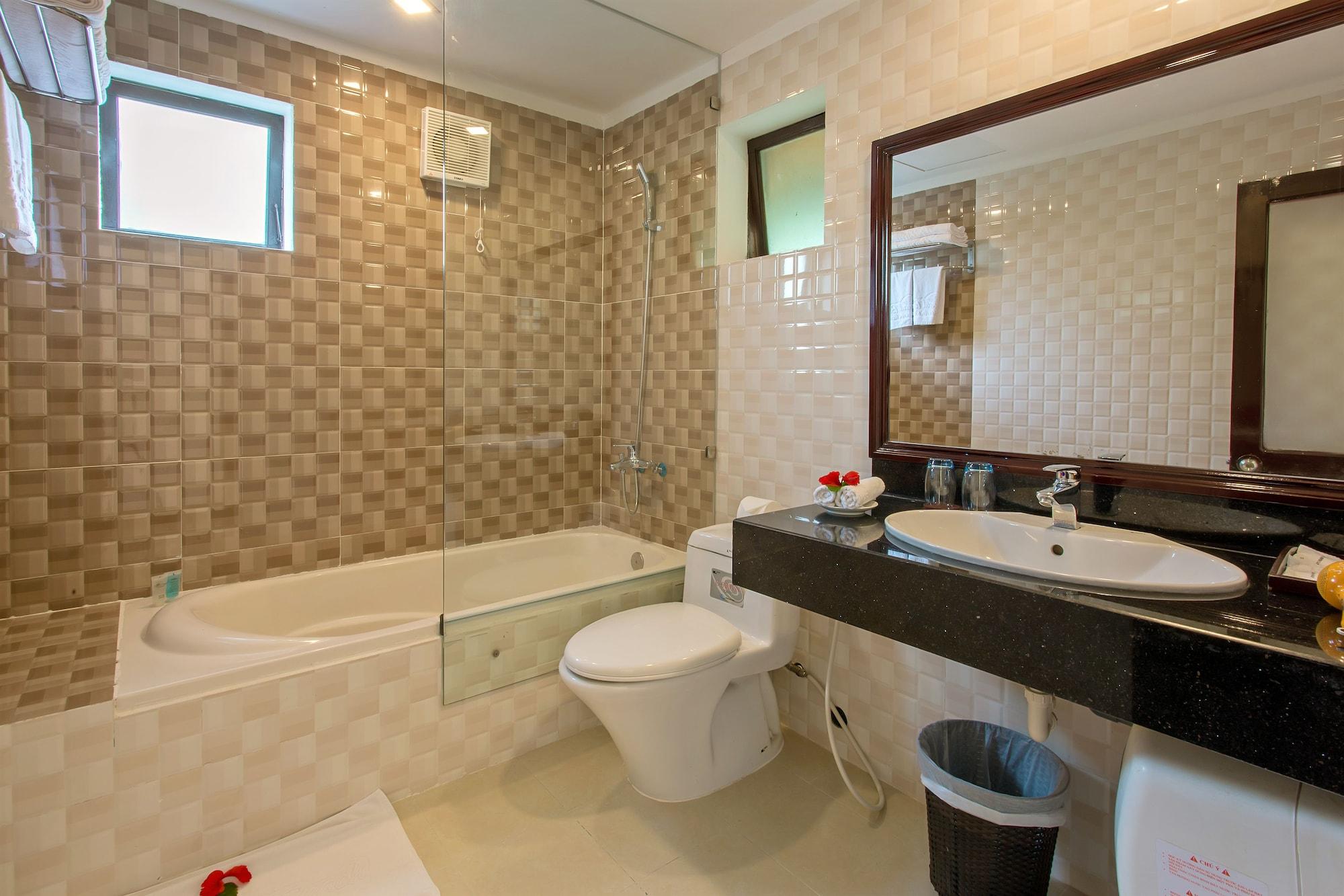Tropical Khu nghỉ mát Hội An