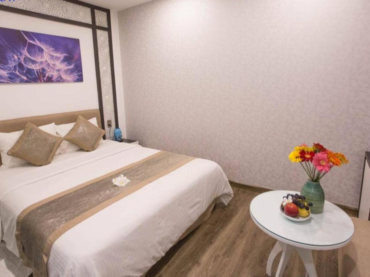 Hotel Flora & Đà Nẵng