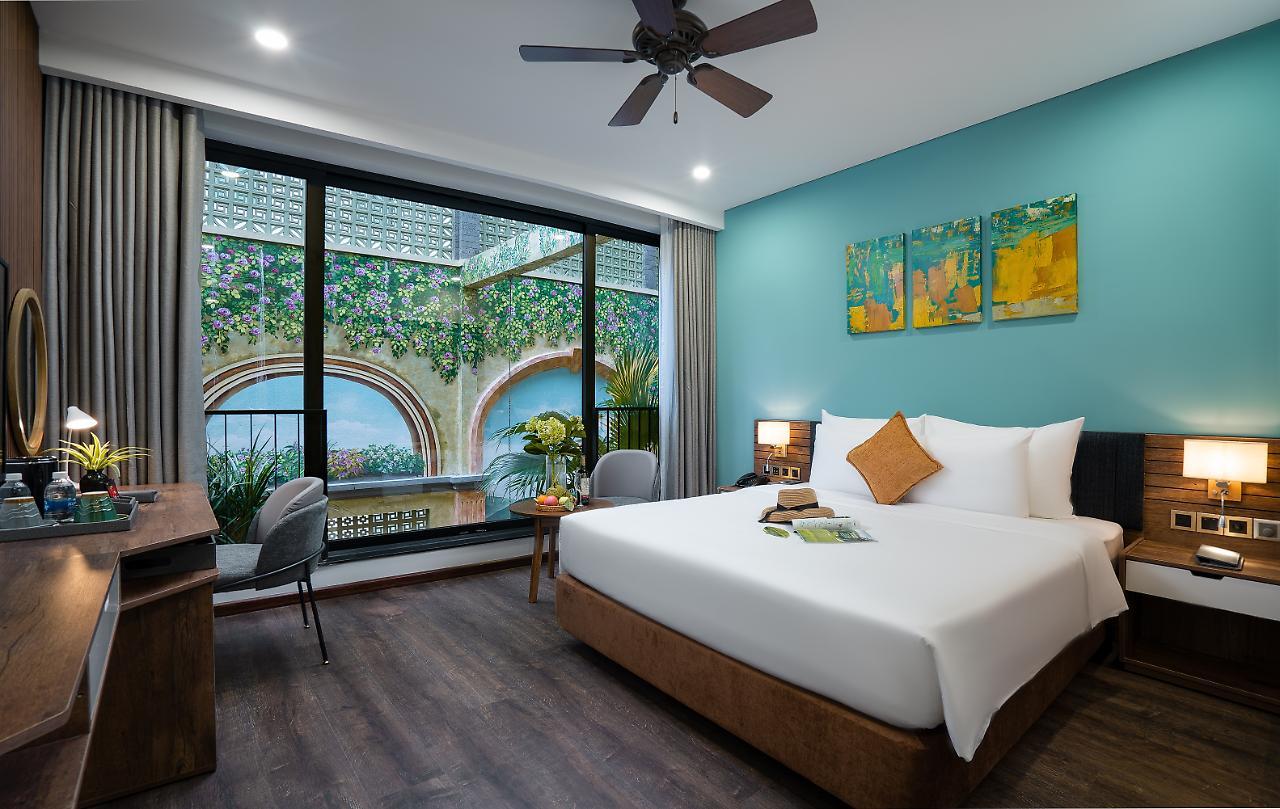 Hotel Chi House And 4*