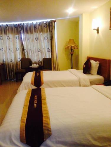 Galaxy Hotel 3*