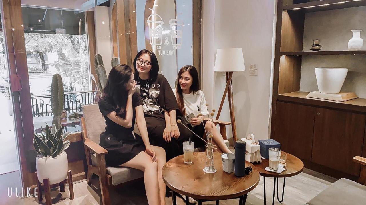 Iris Hotel Hạ Long