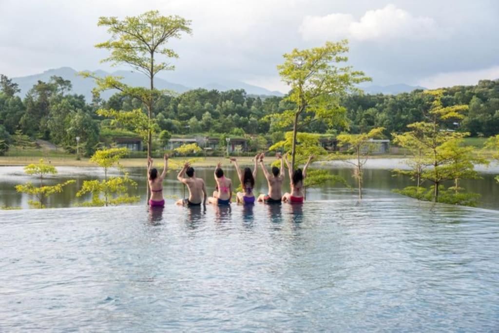 Flamingo Happy Hoang Quyen 9-3pn-resort Fla Dai Lai- Bbq-karaoke & An Sang Mien Phi Apartment Hanoi