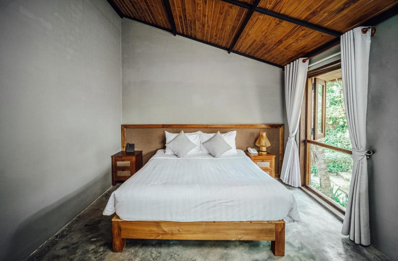 M Village Tropical Resort 4*