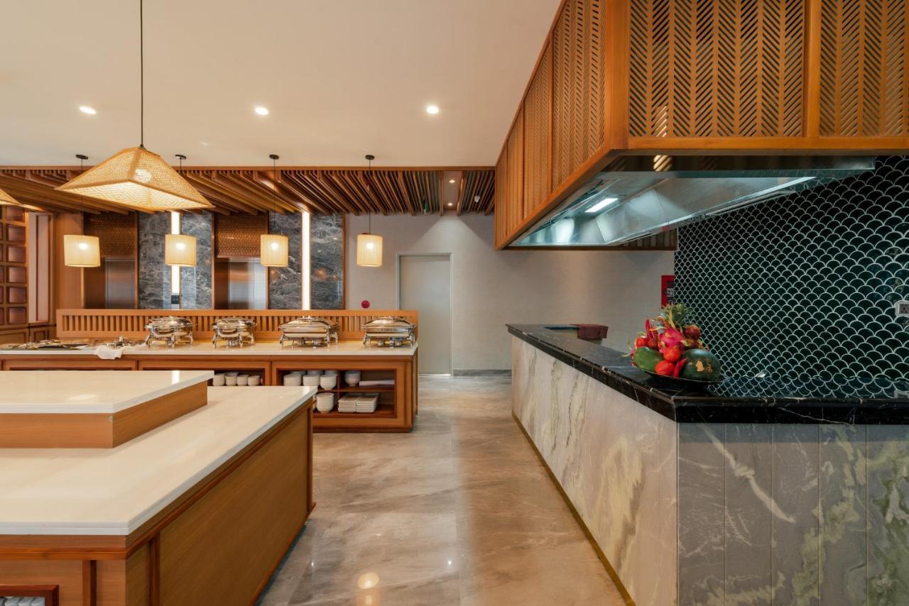 The Tahiti Hotel 4*