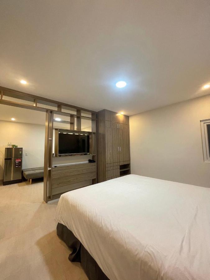 Aparthotel Amora &