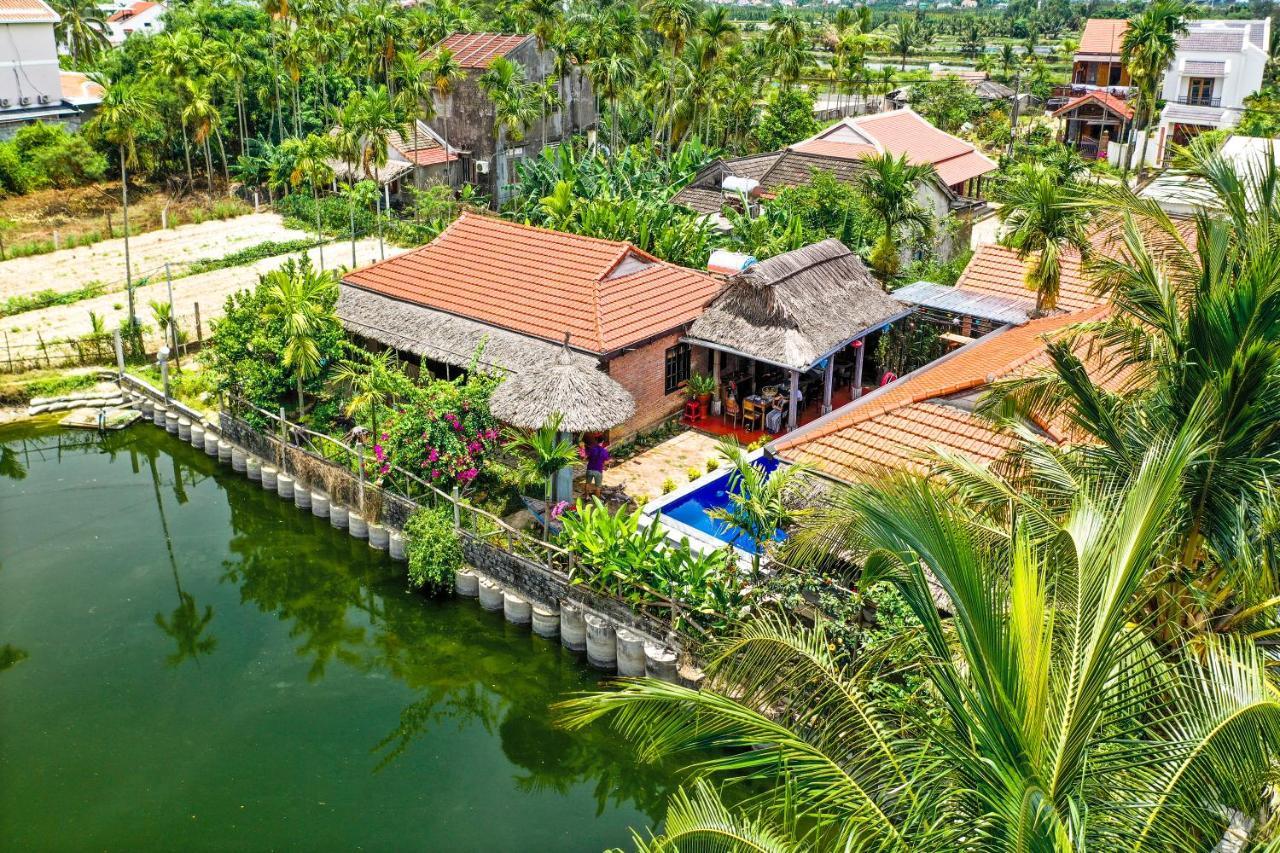 Golden Forest Villa *