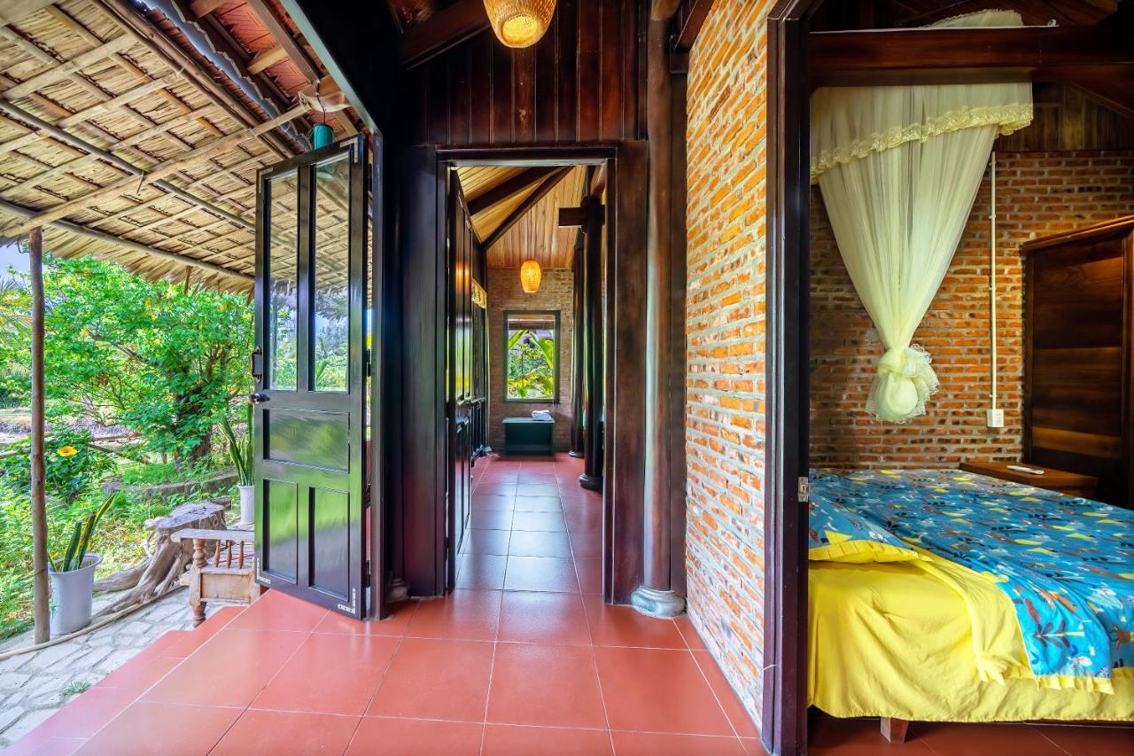 Golden Forest Villa *