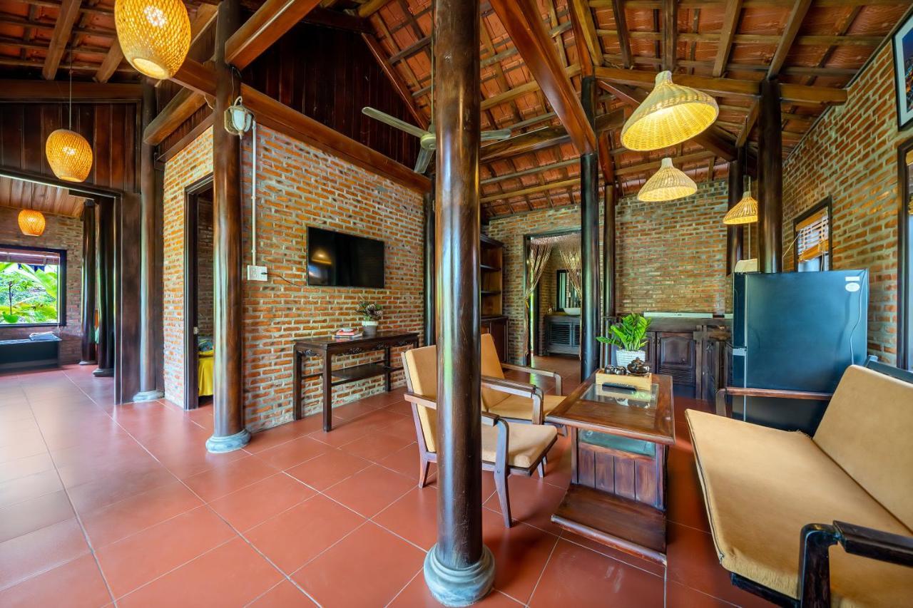 Golden Forest Villa