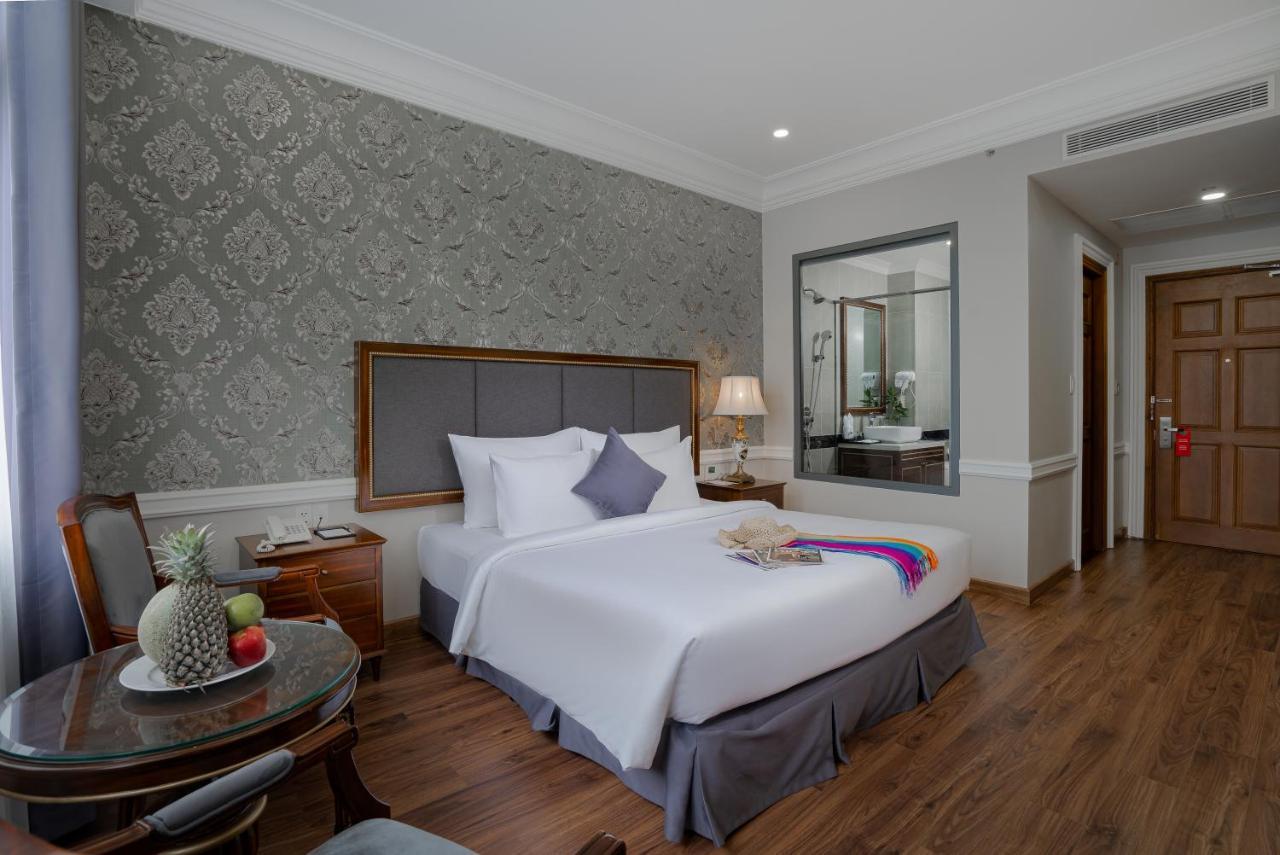 Avs Hotel 4*