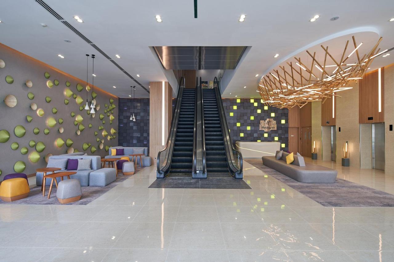 & Saigon Airport By Ihg