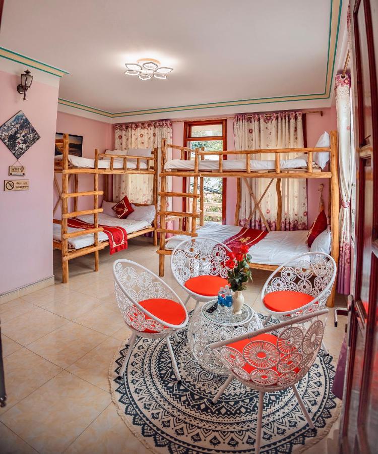 Quang Binh Hotel 2*