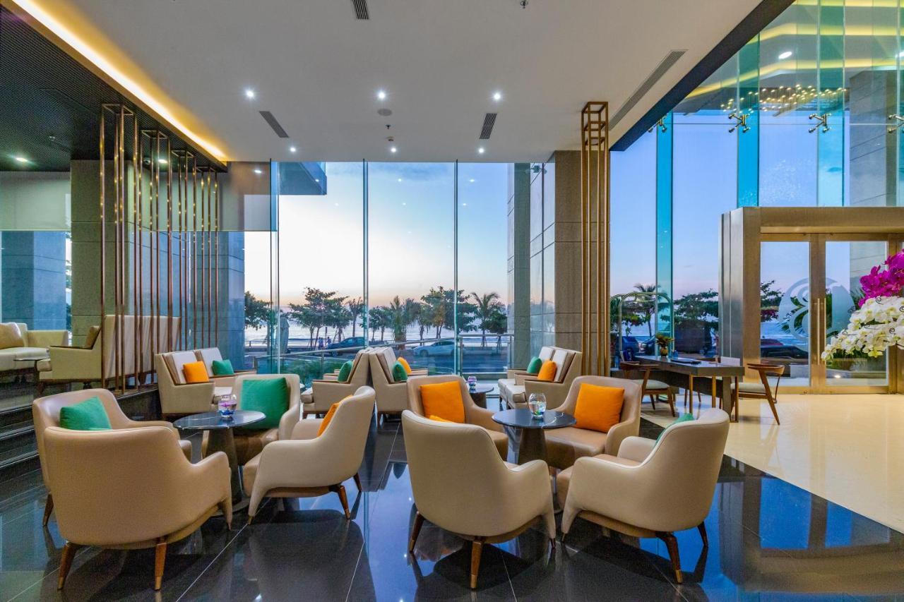 Hotel Le Sands Oceanfront 4*