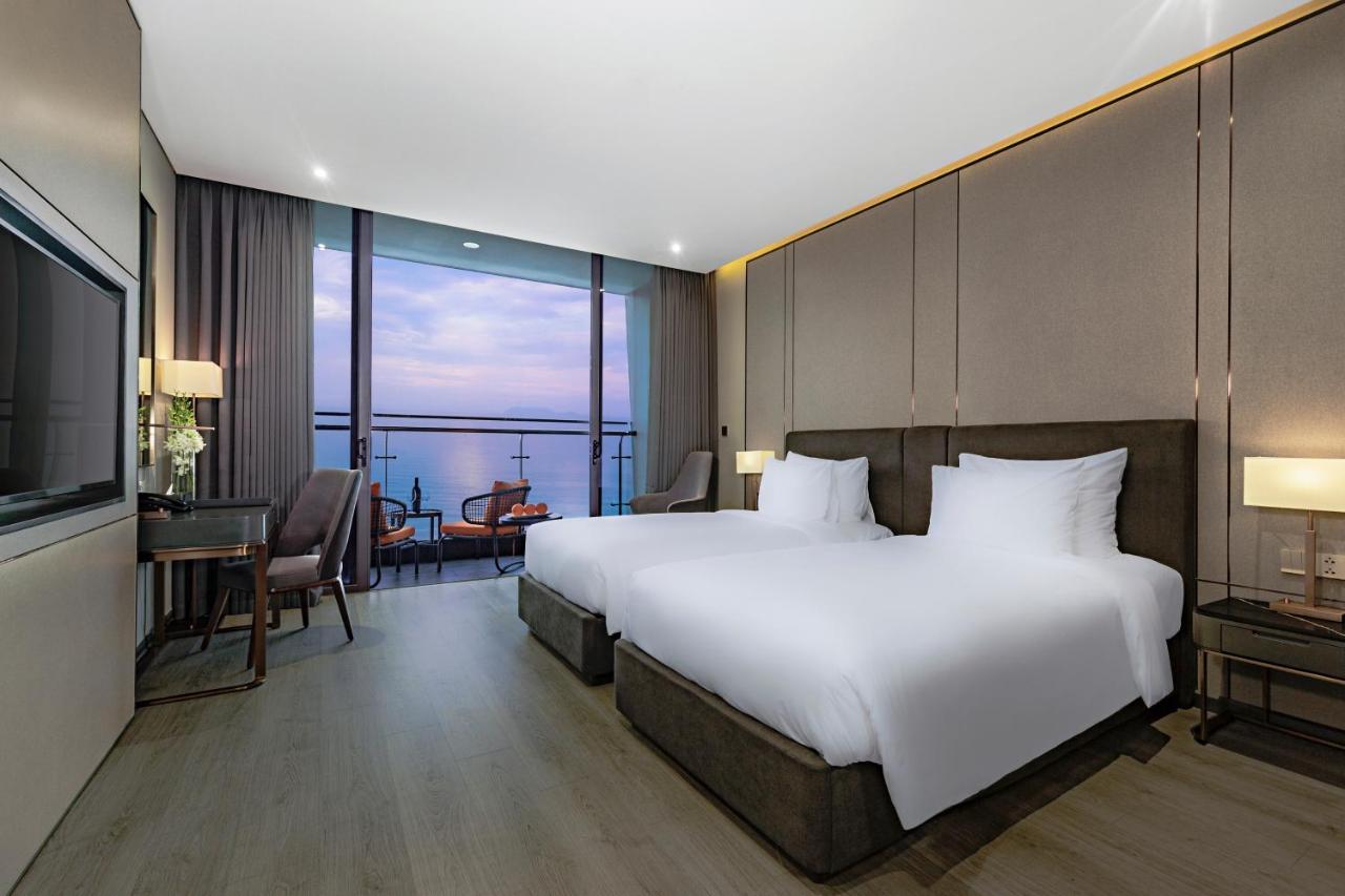 Hotel Le Sands Oceanfront 4*