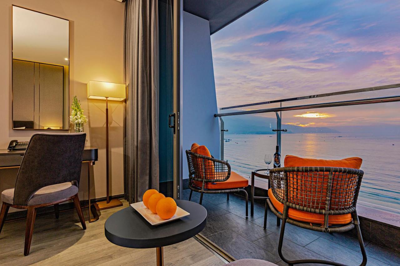 Le Sands Oceanfront 4*