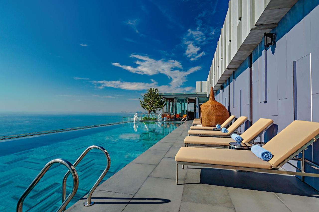 Hotel Le Sands Oceanfront