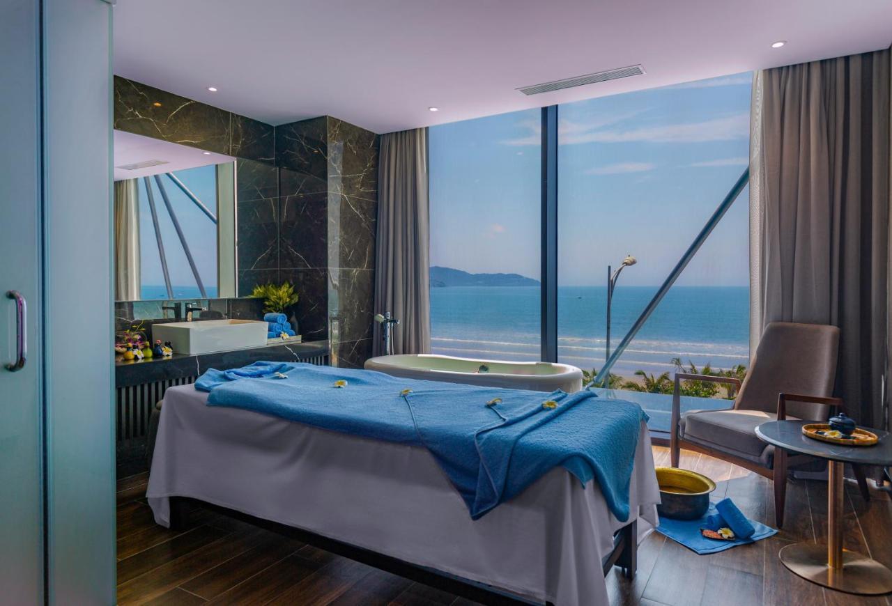 Le Sands Oceanfront Da Nang