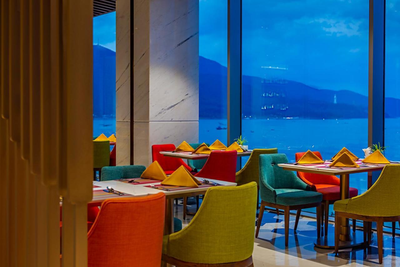 Hotel Le Sands Oceanfront
