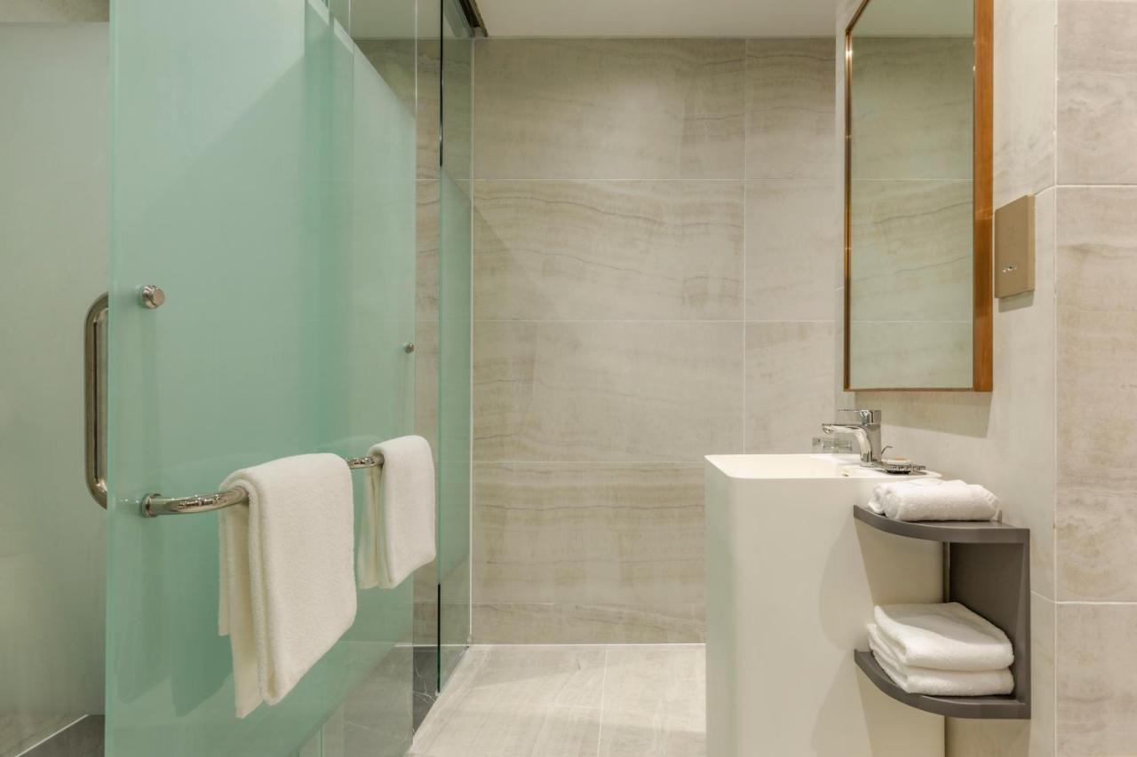Le Sands Oceanfront