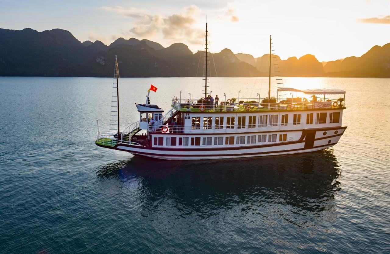 Lavender Elegance Cruises Hạ Long