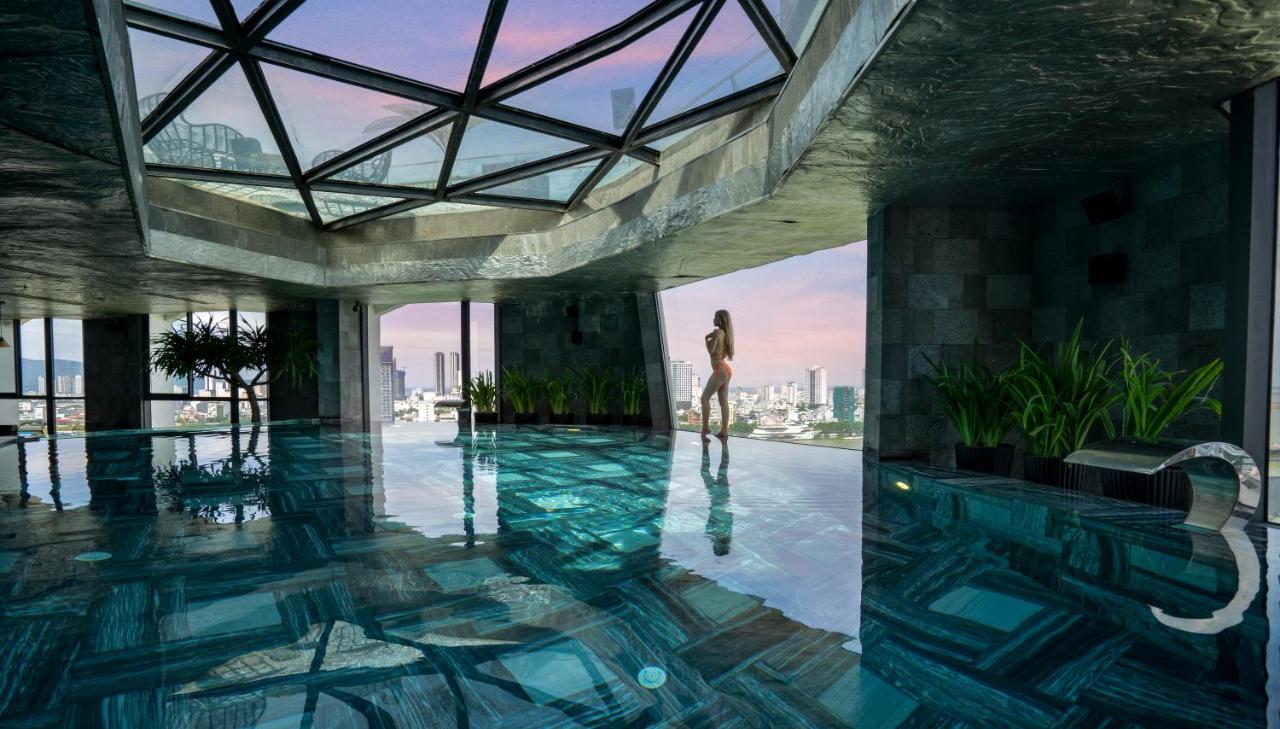 Haian Riverfront Khách sạn 4*