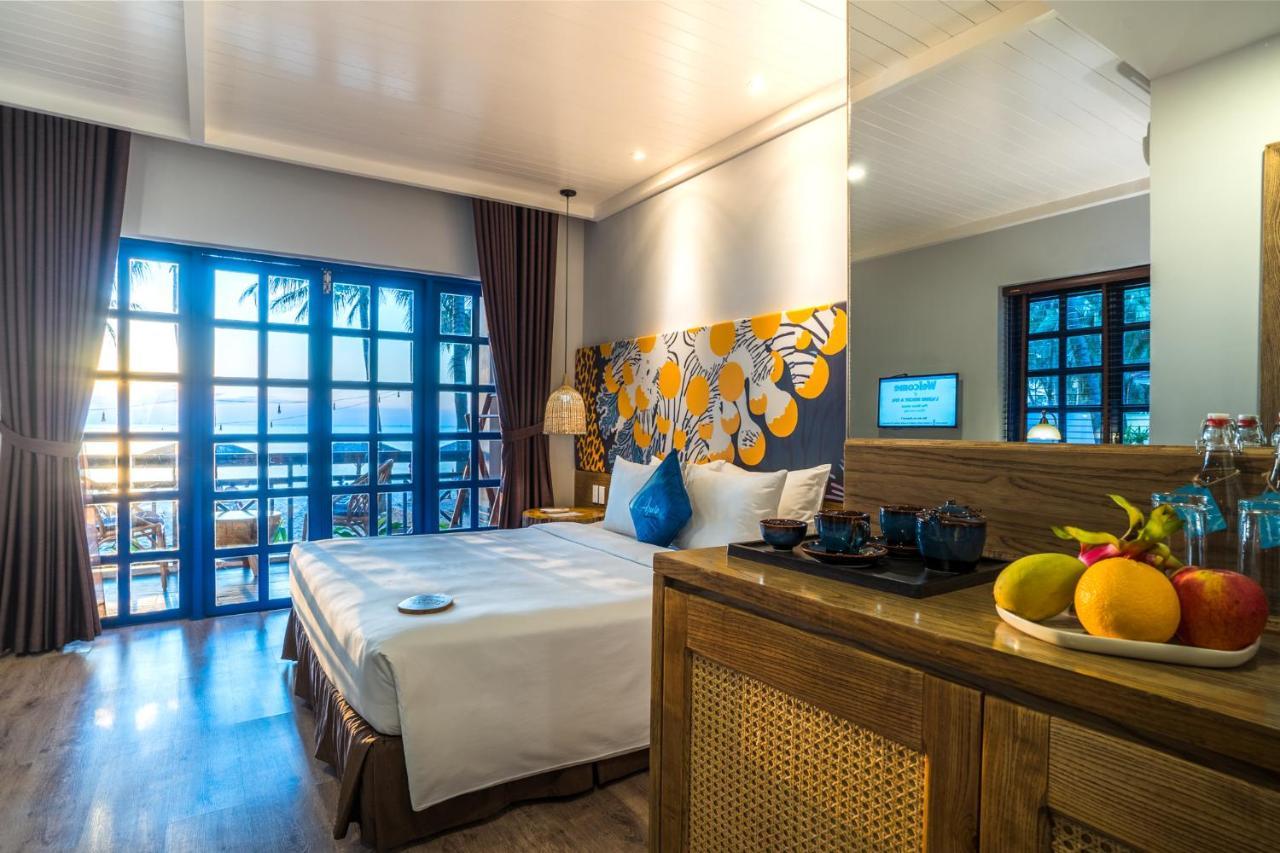 L'azure And Phu Quoc