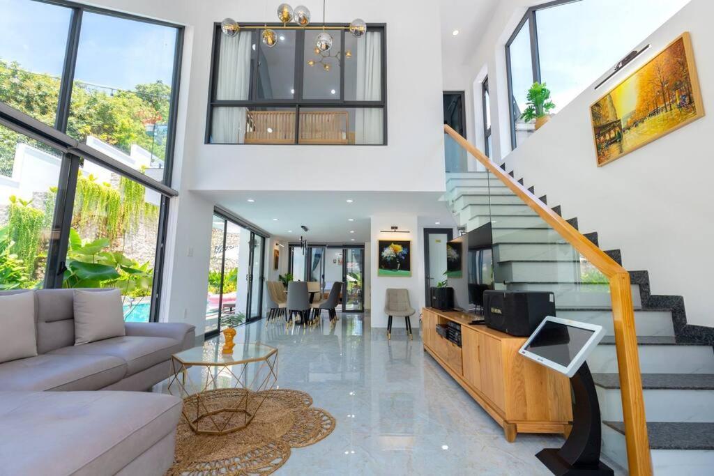 Bai Sau Vip Near Villa