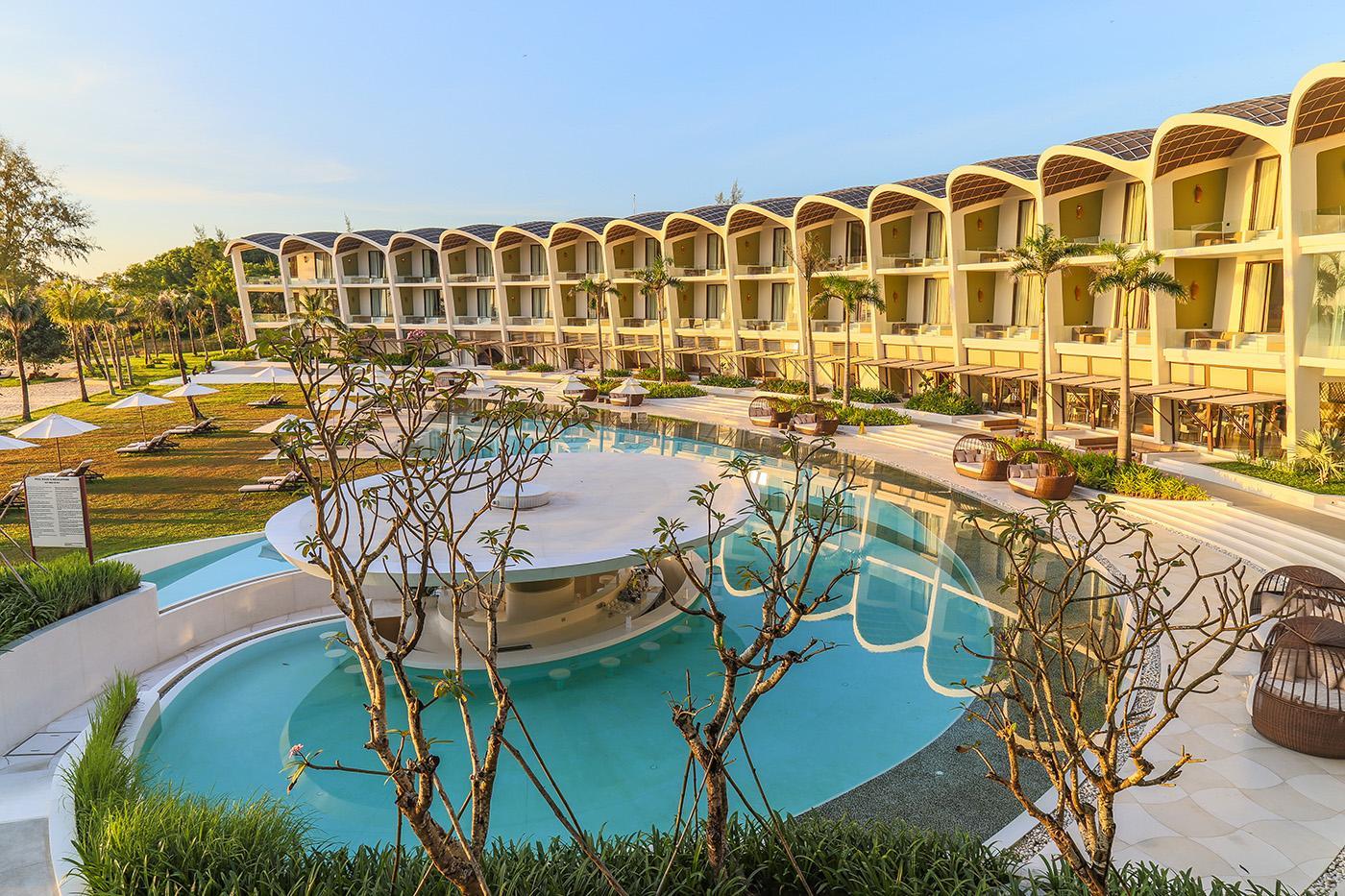 Resort The Shells &