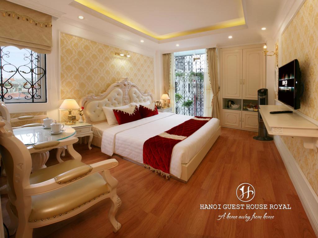 Royal 3*