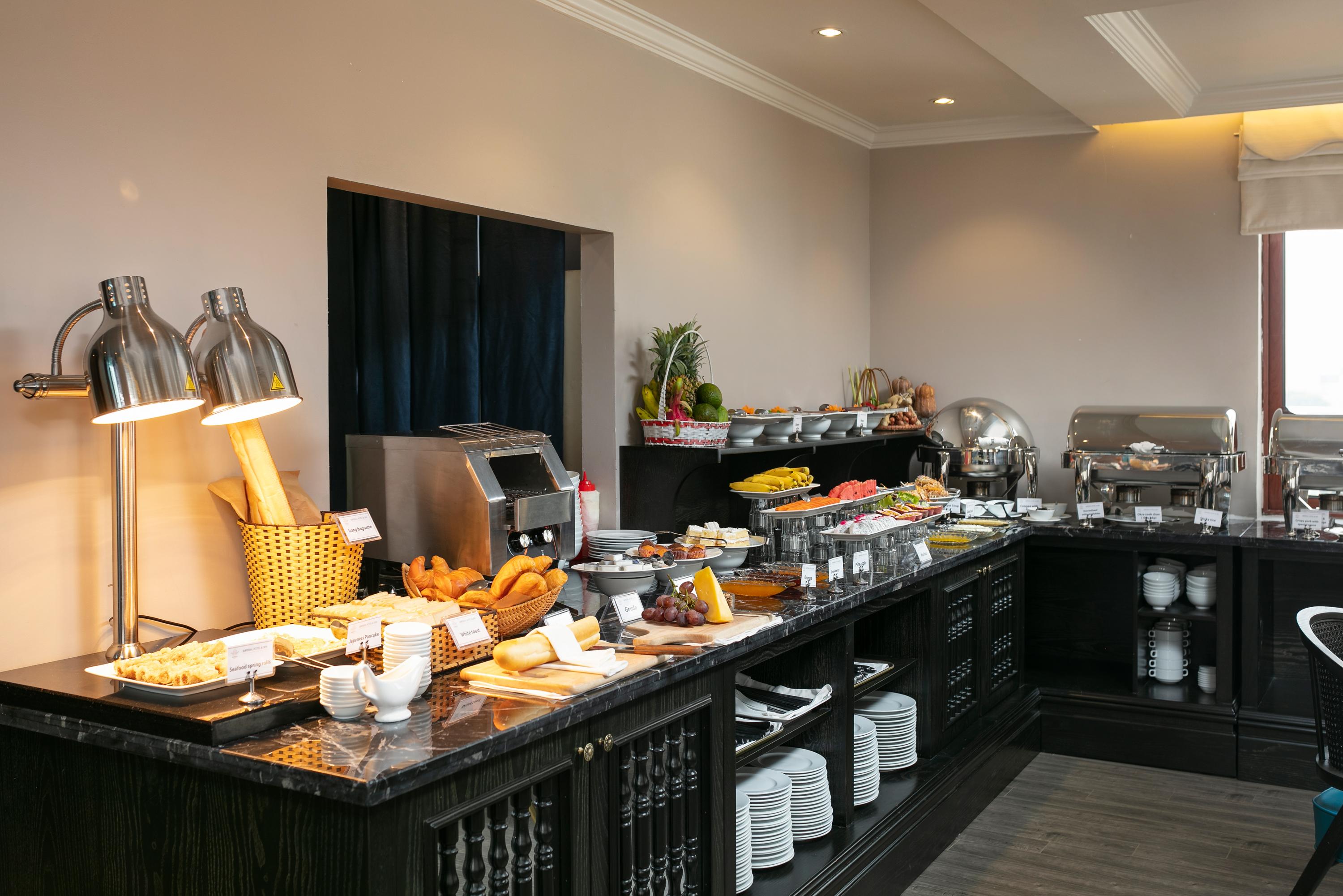 Khách sạn Khách Sạn&spa Imperial 4*