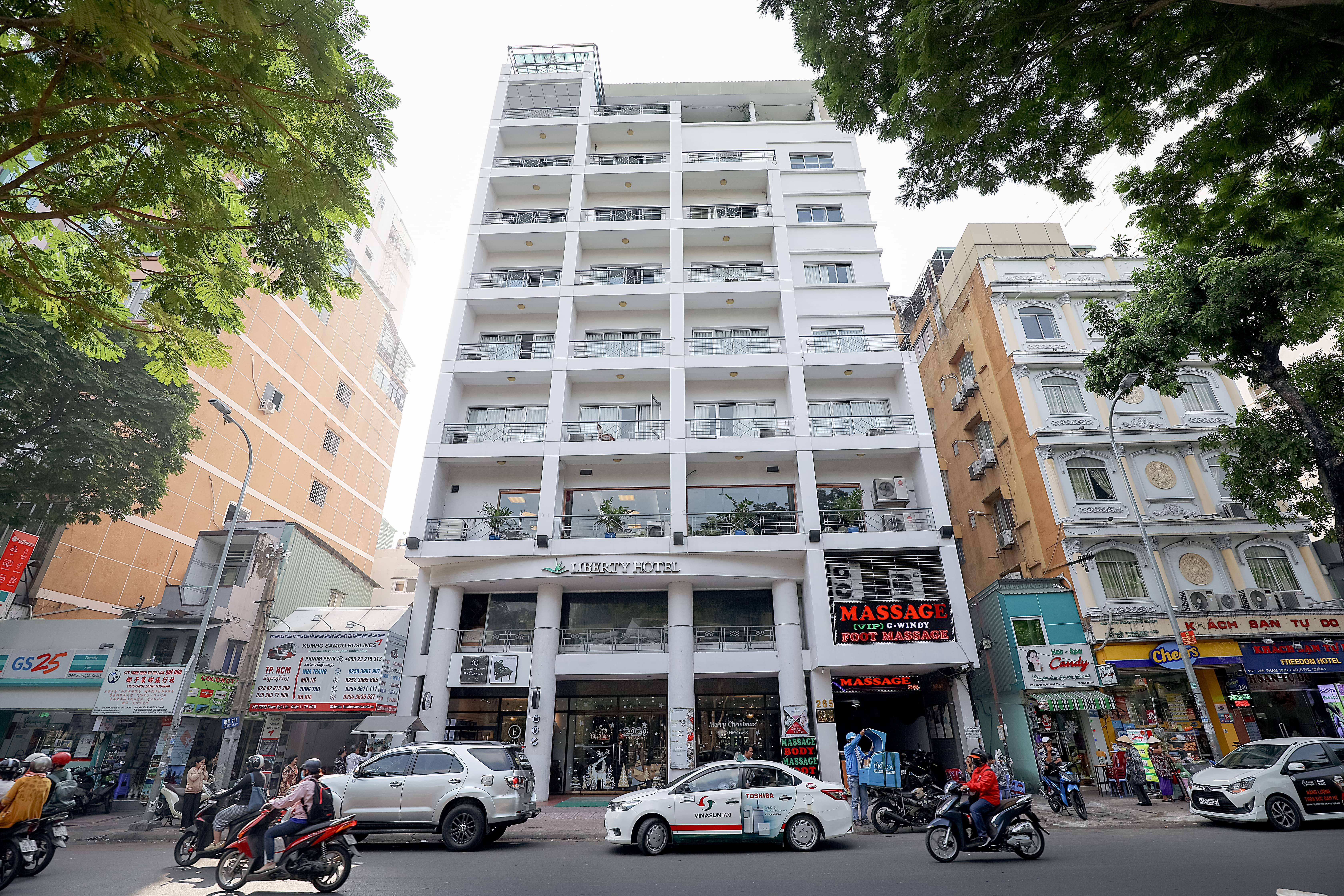 Liberty Saigon Parkview Hotel