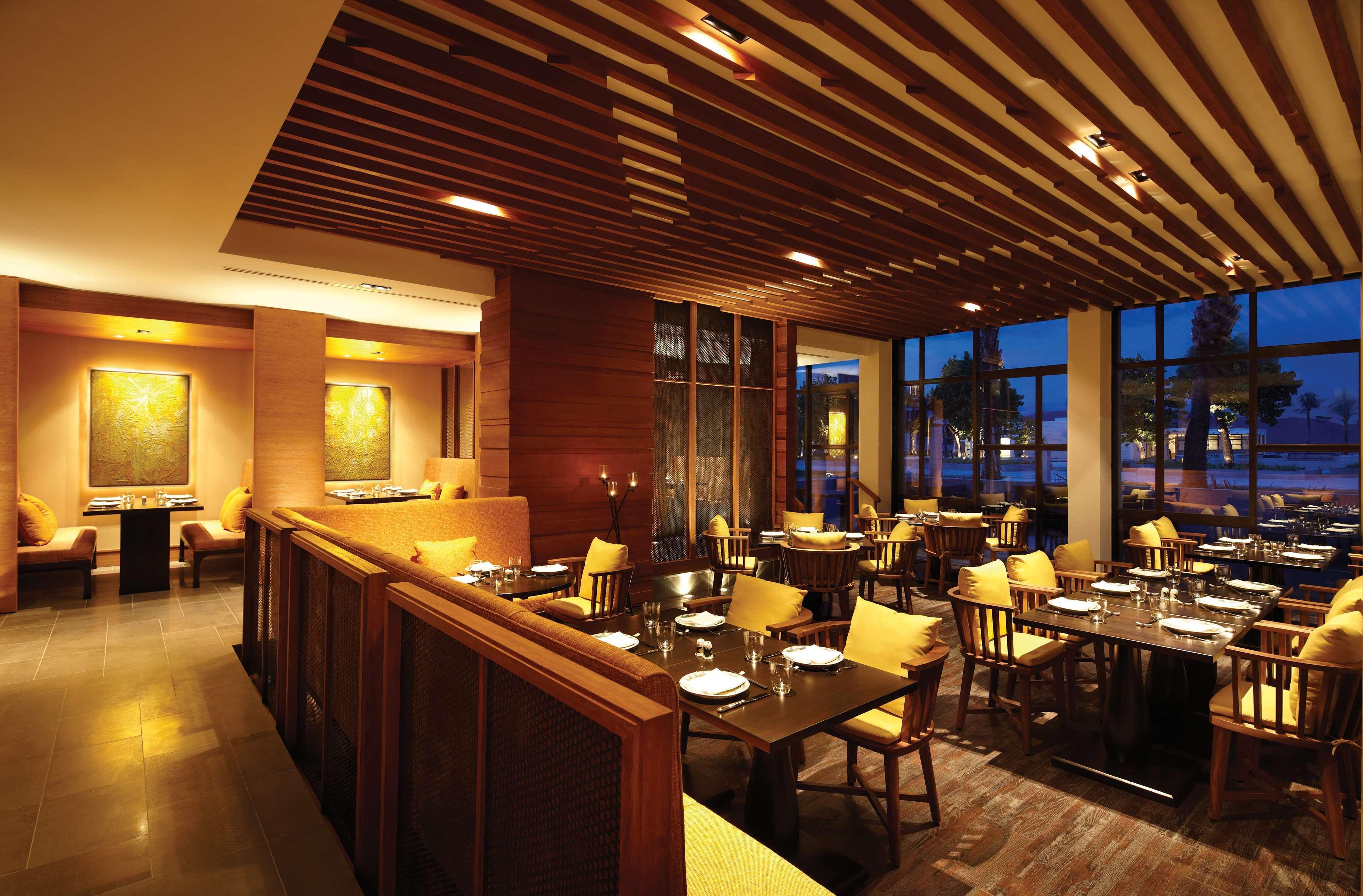 Resort Hyatt Regency And 5*